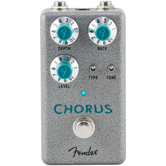 Glassy, shimmering, and bubbly– the Hammertone™ Chorus is a simple and powerful modulation device designed to deliver pristine choral sweeps. Pedal board-friendly top-mounted in & out jacks and true bypass footswitch mean it will integrate seamlessly into your rig.