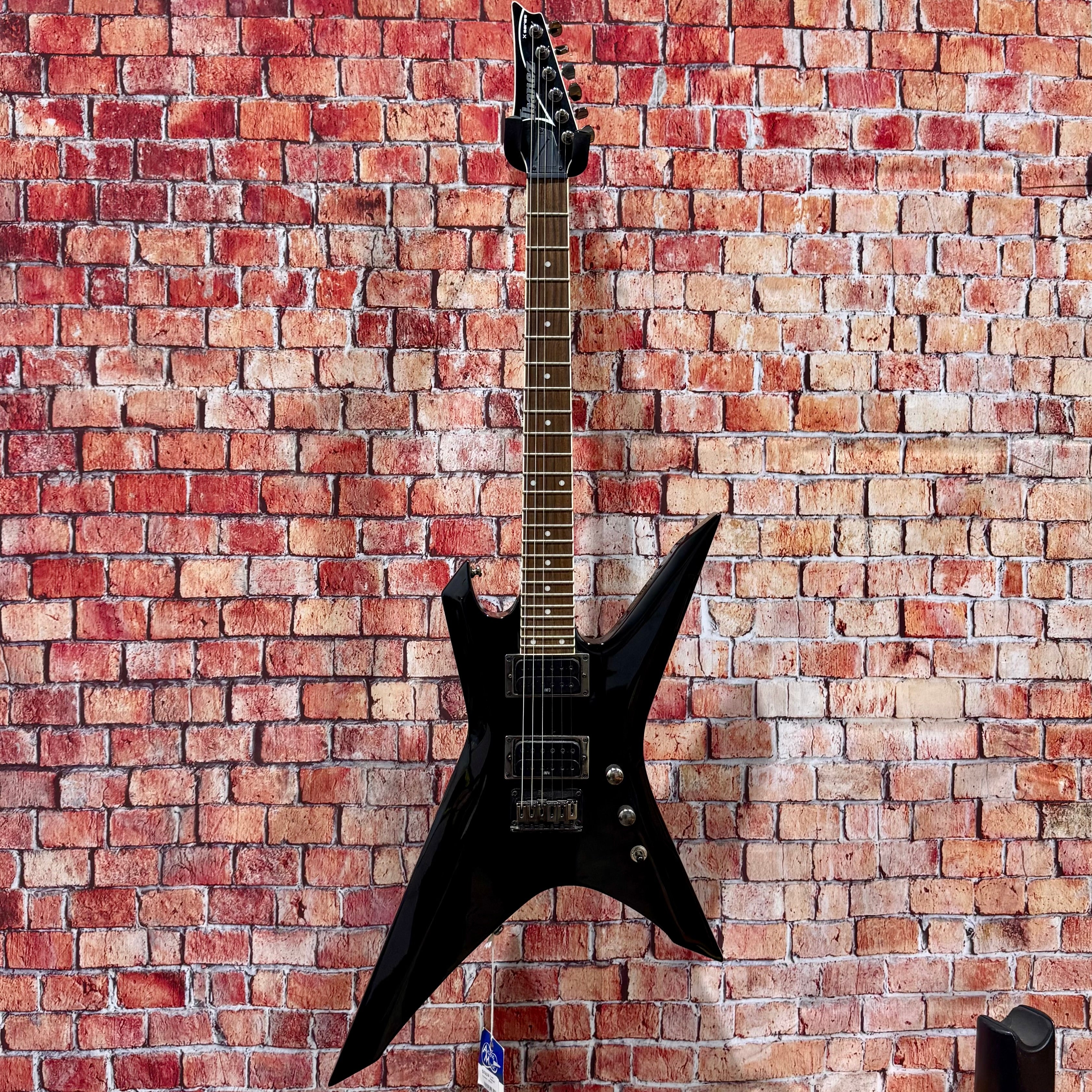 ギター Ibanez Xiphos XP300 XP300FX Review: It is a good Heavy Metal guitar for the price, and