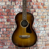 Used Art & Lutherie Roadhouse GT EQ Acoustic Guitar - Light Burst