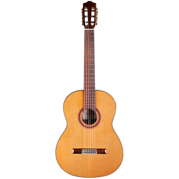 The C7 is a wonderful choice for beginner or intermediate guitarists. A step up from our C5, the C7 offers rosewood back and sides with the choice of a solid cedar top to achieve a warm classic nylon string sound