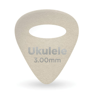 Traditional picks produce a harsh tone on the ukulele, which is why felt has been the go-to material for ukulele picks for years. The D'Addario Ukulele Felt Pick creates that same warm tone with more projection, while the elliptical cutout provides extra grip and flexibility. 