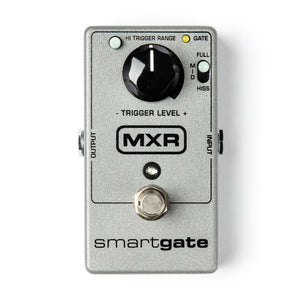 Equipped with three selectable types of noise reduction—Hiss, Mid, and Full—the MXR Smart Gate M135 Noise Gate bites down on sizzle and hum while still allowing your playing nuances through.