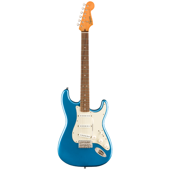 A tribute to the 1960s evolution of the Strat®, the Squier Classic Vibe '60s Stratocaster - Lake Placid Blue creates incredible tone courtesy of a trio of Fender-Designed alnico single-coil pickups.