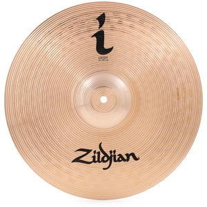 The 16" Zildjian I Crash gives you high output and expression thanks to its thin-weight B8 bronze construction. Small-bore hammering across the entire face of the cymbal, as well as a fully lathed playing surface, lends the 16" Zildjian I Crash a mature wash and glassy response that can really stand out in a mix without overtaking it.